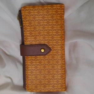 Fossil wallet